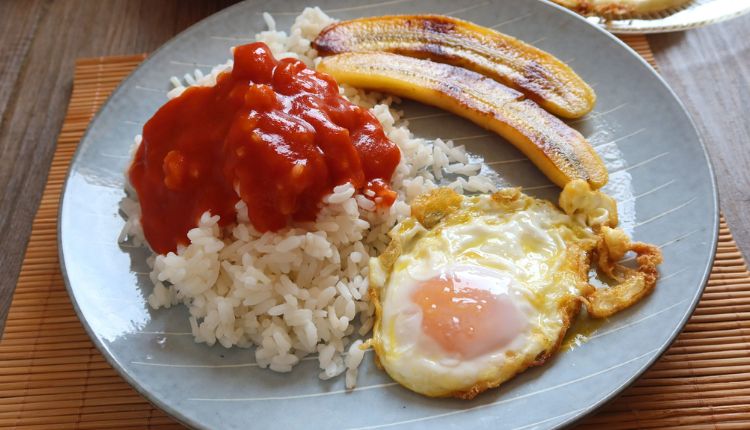 Arroz A La Cubanas Para 4 Personas